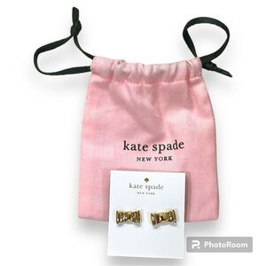 NWT Kate Spade ♠️New York “Take a Bow” earrings